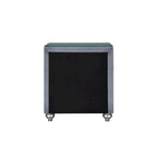 Mesa de Cabeceira Glam com 3 Gavetas de Veludo
